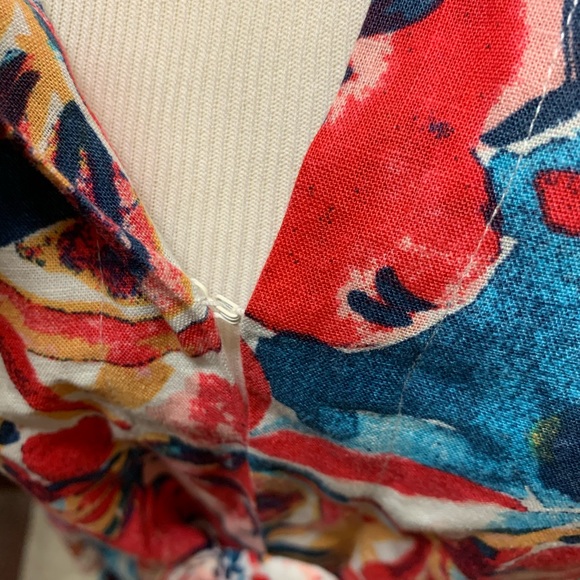 F.p. Floral Romper ONLY ONE - Picture 4 of 8